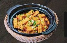 Đậu kho tương (tofu stewed soybean sauce_